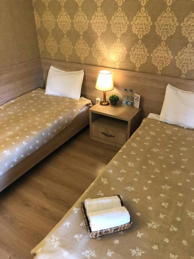 Lavitor Hotel Bishkek Ngoại thất bức ảnh