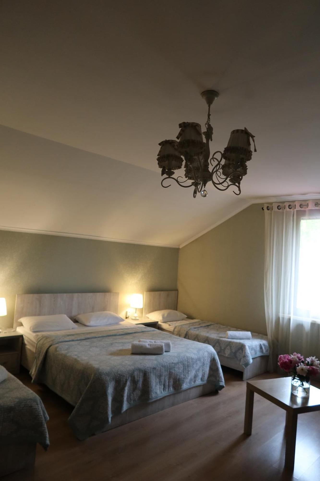 Lavitor Hotel Bishkek Ngoại thất bức ảnh