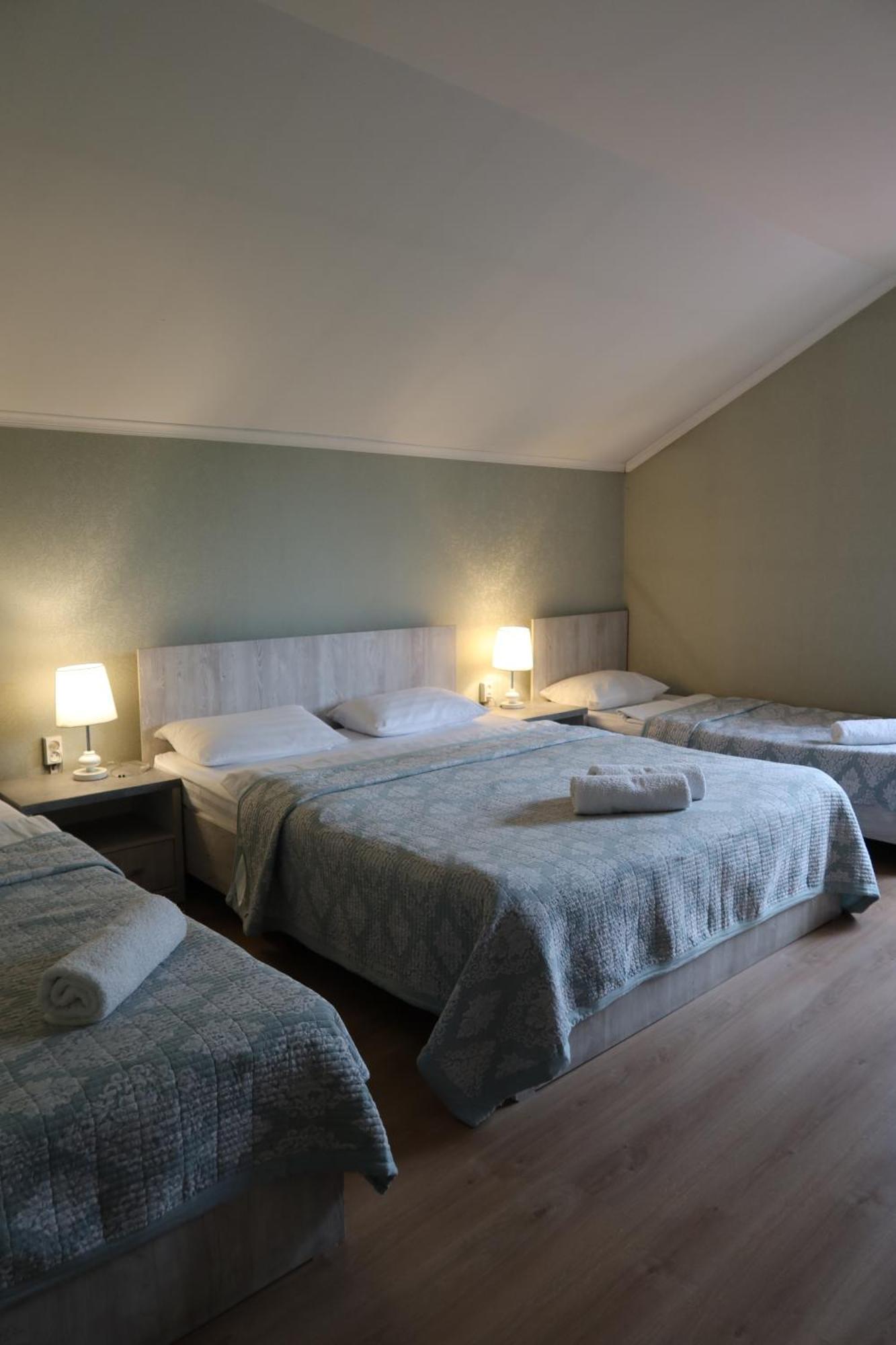 Lavitor Hotel Bishkek Ngoại thất bức ảnh