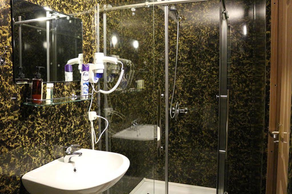 Lavitor Hotel Bishkek Ngoại thất bức ảnh