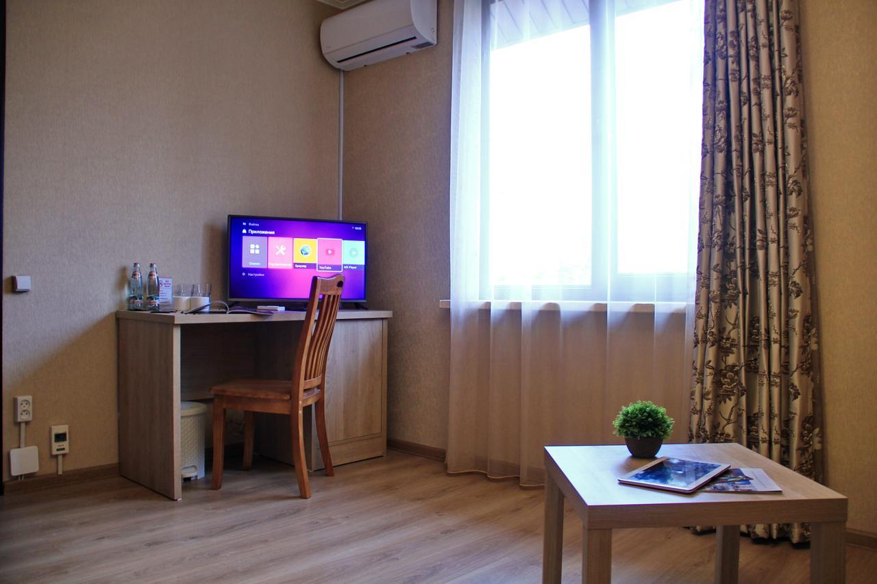 Lavitor Hotel Bishkek Ngoại thất bức ảnh